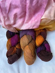 Tolles Adirondack Garn CAPELET MIT SCHAL Set in Herbstfarben - Bild 1 von 4