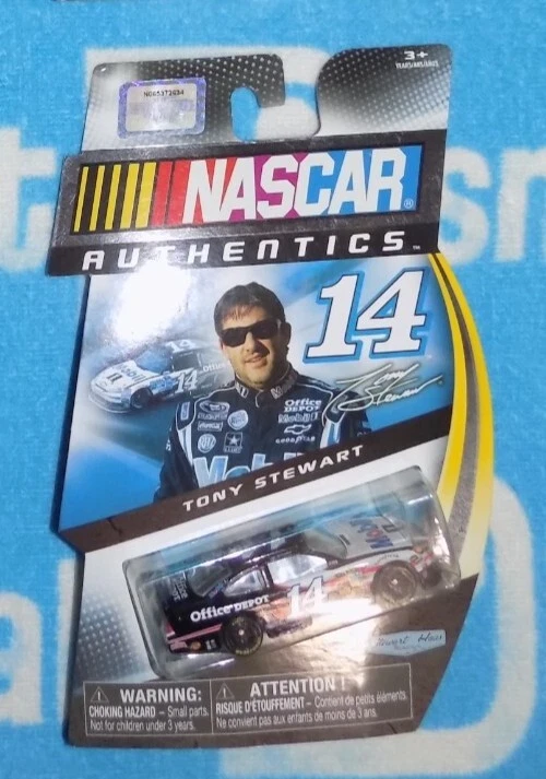 TONY STEWART 1:64 MOBIL 1 (NA) Foto 1 de 1