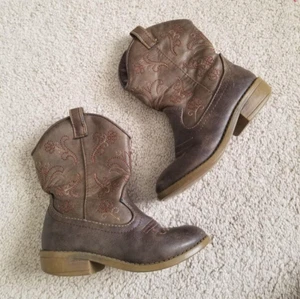 Cat and Jack Girls’ Brown Cowgirl Boots with Embroidered Details - Size 10 - Picture 1 of 7