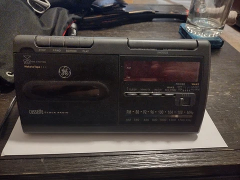 Vintage GE Cassette Clock Radio 7-4936A AM/FM Stereo Tested Works *G Cover