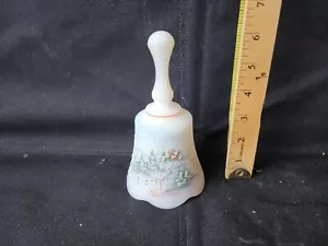 Campana de Navidad pintada a mano de vidrio artístico Fenton vintage firmada por artista forma impecable - Imagen 1 de 3