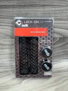 ODI STYLE LOCK-ON MTB MOUNTAIN BIKE GRIPS, BONUS PACK W END CAPS--ROGUE STYLE - Picture 1 of 2