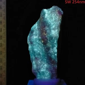 Noche estrellada Diópsido Condrodita onda corta fluorescente Long Lake Canadá 680ct - Imagen 1 de 8