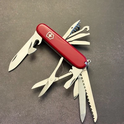 Victorinox RANGER 91mm - Reacondicionado Estado Premium Foto 1 de 4