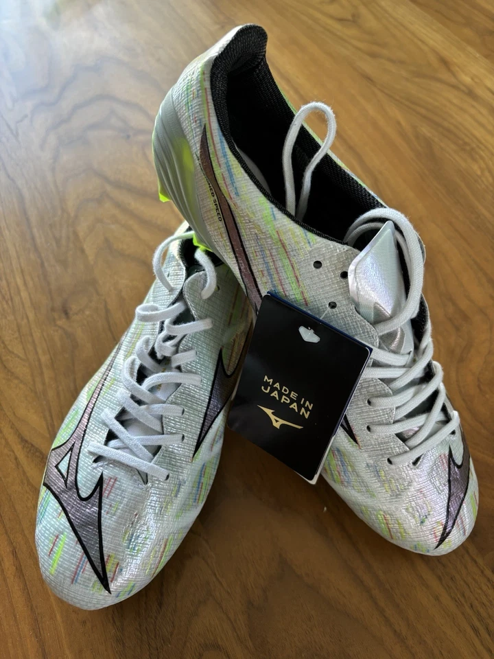 美津浓 Alpha 2 日本制造足球鞋美国男式 6.5 码(24.5 厘米) — 第 1/4 张图片