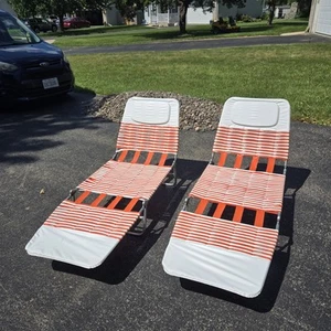 Vintage Orange & White Jelly Tube Tri-Fold Lounge Chairs Pair of 2. - Picture 1 of 13