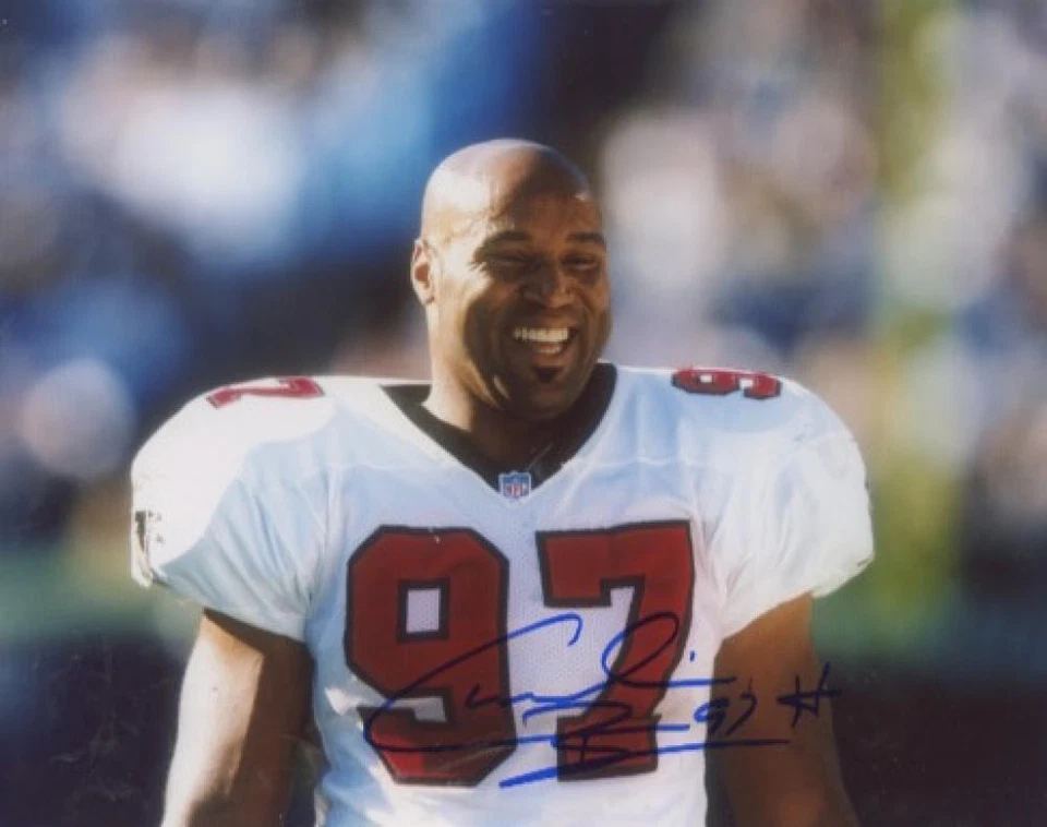 FOTO ASSINADA 8X10 CORNELIUS BENNETT ATLANTA FALCONS COM COA SORRINDO  - Imagem 1 de 1