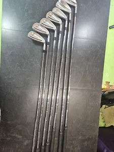 Men’s Callaway Strata tour Iron Set Great Condition Steel Shafts Right Hand 4-PW - Foto 1 di 10