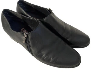 Munro Side Zip Loafer Pump Black Leather Low block heel Round Toe 9.5 N Comfort - Picture 1 of 8