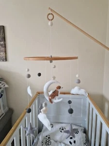 Felt Beagle Cot mobile with stand - Picture 1 of 6