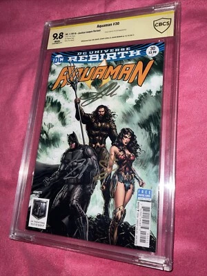 Aquaman #30 JLA Variant CBCS 9.8 Signed 3 X’s By Actors - Cavill - Gadot - Momoa - Image 1 of 4