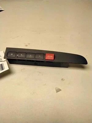 Interruptor de puerta delantero AUDI ALLROAD QUATTRO 2001 2002 2003 2004 2005 Foto 1 de 2