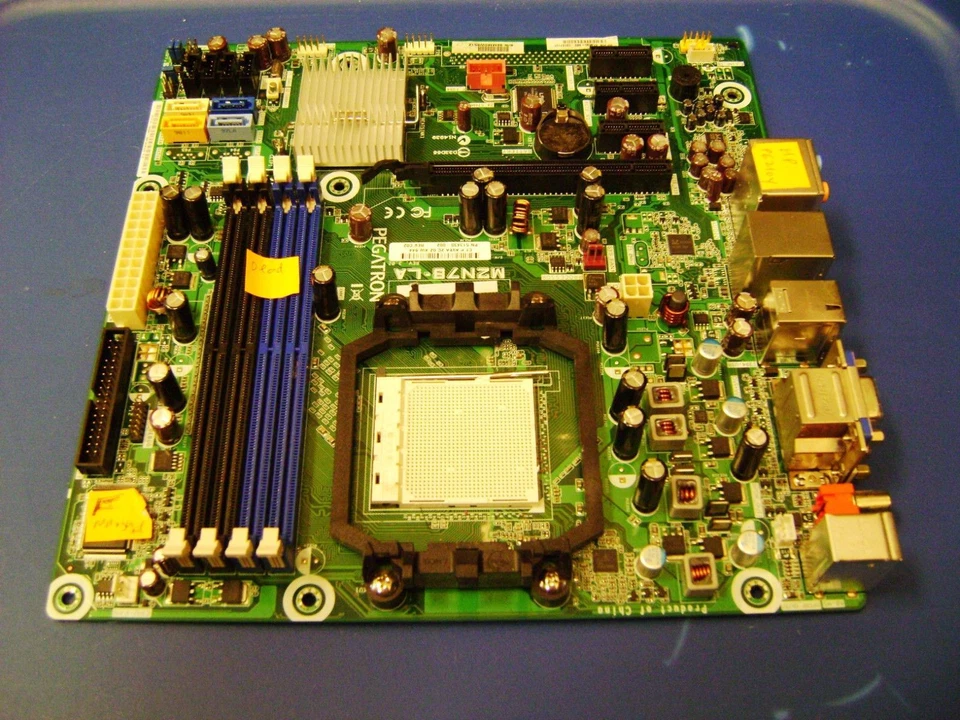 HP P6210y AMD AM2 Socket  Motherboard * M2N78-LA * 513430-00 (Non-working, Dead) - Image 1 of 4