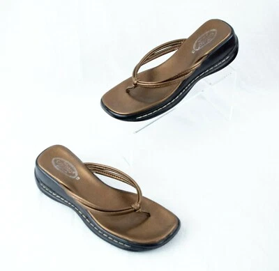 Callisto of California Leather Sandals Size 10 Metallic Gold Bronze Thong Toe - image 1 of 4