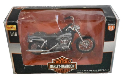 Maisto 1:18 Harley-Davidson Series 14 2002 FXDL Dyna Low Rider New Damaged Box - Image 1 of 4