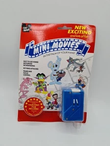 Tiny Hands Mini Movies Projector & Tom & Jerry Reel Sealed Rare A79 - Picture 1 of 8