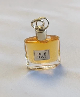 Perfume Vintage Elizabeth Arden True Love Mini 3,7 ml (0,12 fl oz.) BOTELLA COMPLETA Foto 1 de 3