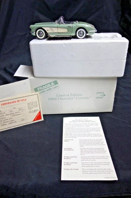 Chevrolet Corvette 1960 convertible verde cascada Danbury como nuevo 1:24 con certificado de autenticidad Foto 1 de 4
