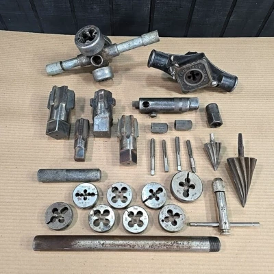 Tap 模具工具零件套装混合 27 件螺纹铰刀铰刀卡扣复古 — 第 1/4 张图片