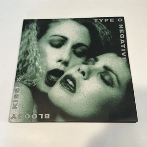 type o negative - bloody kisses - 2 vinyl 2018 + booklet - Great Condition - Picture 1 of 24