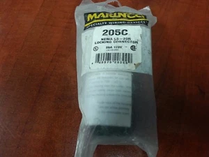 NEW MARINCO SPECIALTY WIRING DEVICES 205C NEMA L5 - 20R LOCKING CONNECTOR - Picture 1 of 3