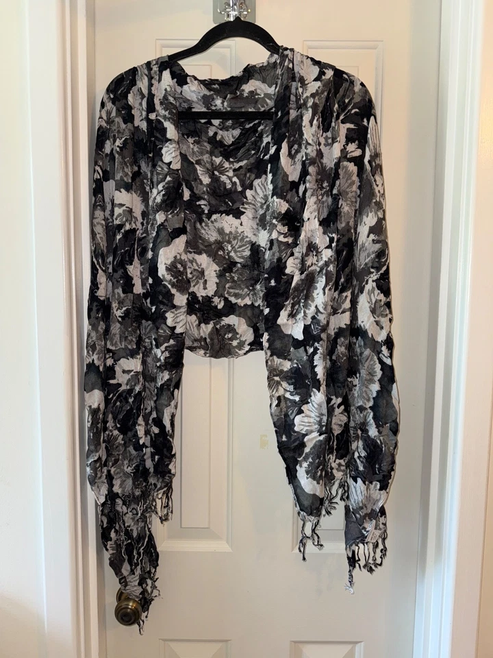 ISAAC MIZRAHI ¡EN VIVO! Bufanda estampada floral acuarela NEGRO A238010 Foto 1 de 1
