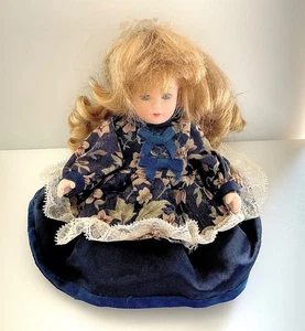 Alberon Isabel porcelain doll vintage 1995 13" Perfect condition original labels - Picture 1 of 7