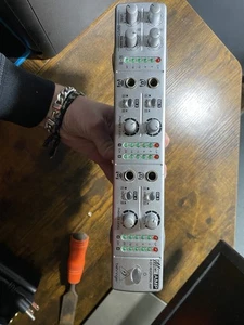 Behringer Mini Amp800 4 Channel Stereo Headphone Amplifier - NO Power Supply - Picture 1 of 6