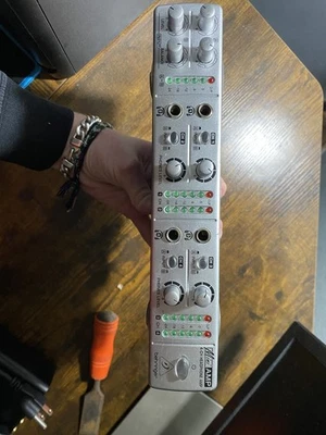 Behringer Mini Amp800 4 Channel Stereo Headphone Amplifier - NO Power Supply - Image 1 of 4