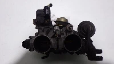 01 LEXUS ES300 Throttle Body - Imagem 1 de 4