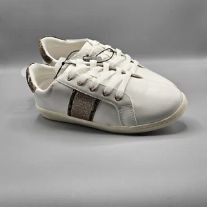 West Loop Womens Shoes SizeM 7-8 White Lace Up - Picture 1 of 9