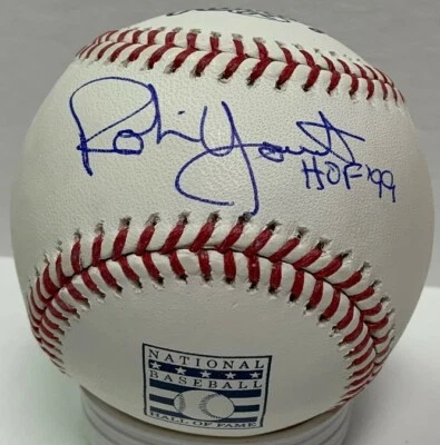 Milwaukee Brewers ROBIN YOUNT Signed Official MLB Baseball w/ "3142" AUTO  - JSA - Image 1 of 2