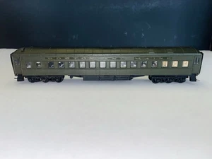 HO VINTAGE Boston And Maine Line Passenger Car Dark Green W/KD Couplers - Picture 1 of 6