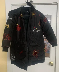 DOLCE & GABBANA KIDS GIRL COATS HOODED DESIGNADO COM AMORE E FANTASIA SIZE 9/10 - Picture 1 of 7