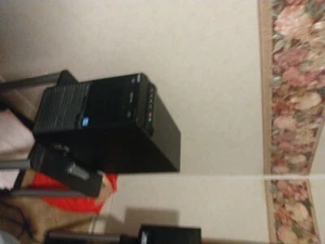 acer veriton vm2611g-ui3322x desktop - Picture 1 of 1