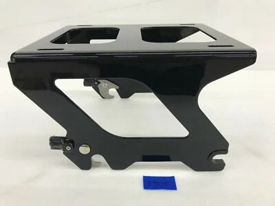 2018-2021 原始设备制造商 Harley-Davidson FLDE Softail 豪华旅游包安装架 — 第 1/4 张图片