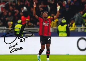 Football - Samuel Chukwueze - Hand Signed 8x6 Inch Photograph - AC Milan - COA - Picture 1 of 1