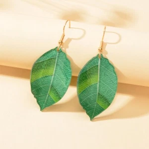 Acrylic Drop Dangle Green Leaf Lightweight Resin Earrings Women Costume Jewelry - Picture 1 of 3