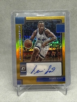 Donruss Optic Dennis Scott Signature Series Gold Prizm Auto 2022-23/10 Foto 1 de 2
