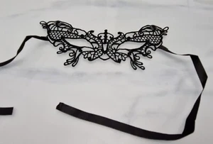 1 x Black Lace Masque Sexy Mascarade Tie Back Eye Visage Femme Fête Play Party J - Picture 1 of 6