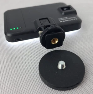 LED Camera Light Magnet Threaded 44mm 1/4-20" Rubber Coated - Picture 1 of 4
