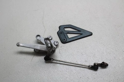 Juego trasero izquierdo Suzuki GSXR1000 2001-2002 clavija de pie con palanca de cambios Foto 1 de 4