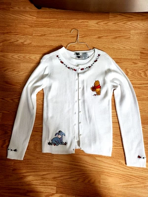 Disney Pooh PigletEeyore Bordado 2 Piezas Tejido Blanco Cárdigan Suéter Talla S ¡¡Nuevo!!! Foto 1 de 4