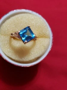 14 K Solid Gold Design With Swiss Blue Topaz Stone Nice Ring  Size 8 - Picture 1 of 11