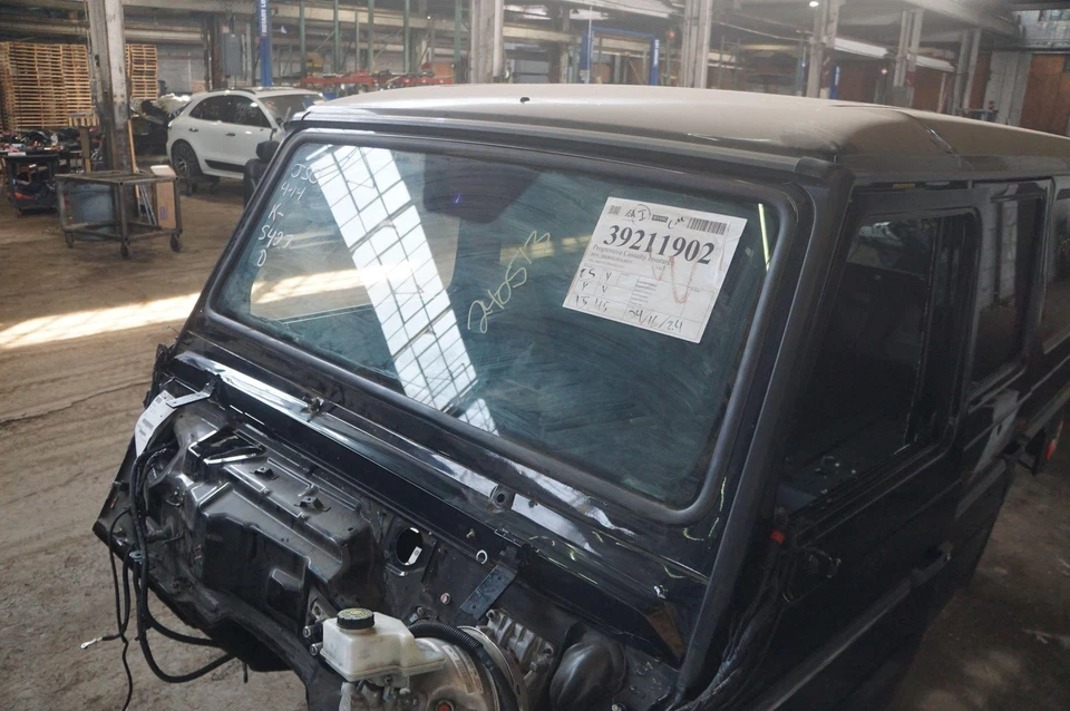 Local Pickup Only! Front Window Glass OEM 4636703201 Mercedes G-class G550 13-18 - Imagem 1 de 4