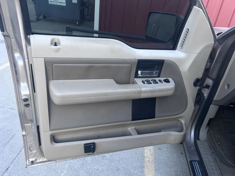 Interruptor de puerta delantera del conductor ventana del conductor se adapta 03-08 CROWN VICTORIA 542962 Foto 1 de 1