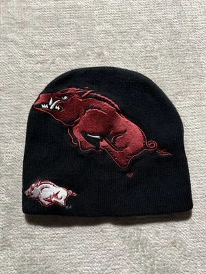 Arkansas Razorbacks Hat Beanie Mens One Size Black College Football Knit Starter - Image 1 of 4