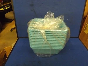 MEDICAL WASH BASIN 7-1/2 QUART RECTANGLE BLUE BOX OF 12 - Picture 1 of 6