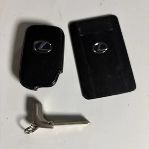 Lexus Key Fob & Smart Key Fob Genuine 2026 120817VD 001yua1048 - Picture 1 of 10