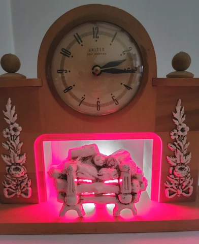 Vintage UNITED Self Starting Fireplace Plug In Wooden Mantle Clock Cover